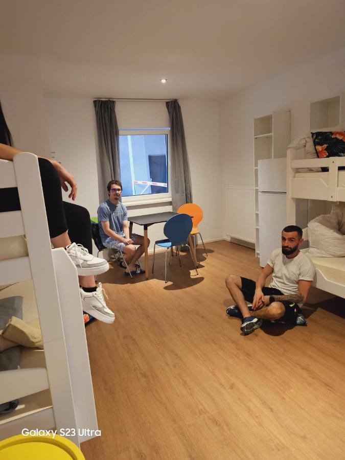 Estelada Boarding Houses Berg Am Laim Münih Dış mekan fotoğraf